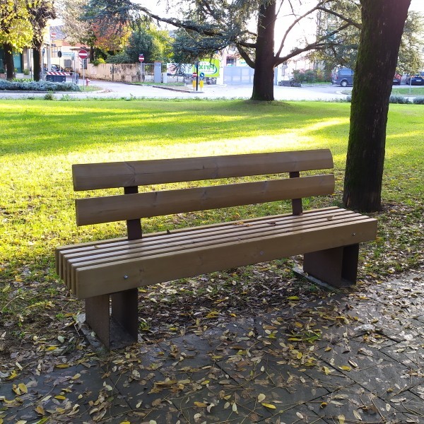 Lavička s operadrom typ 67